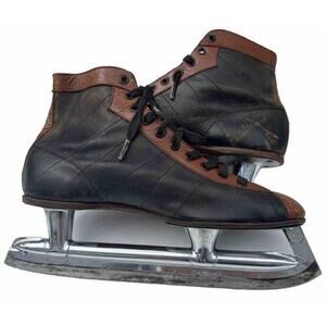 1919 WLS Chicago Leather Ice Skates – Rare Two‑Tone Decor
